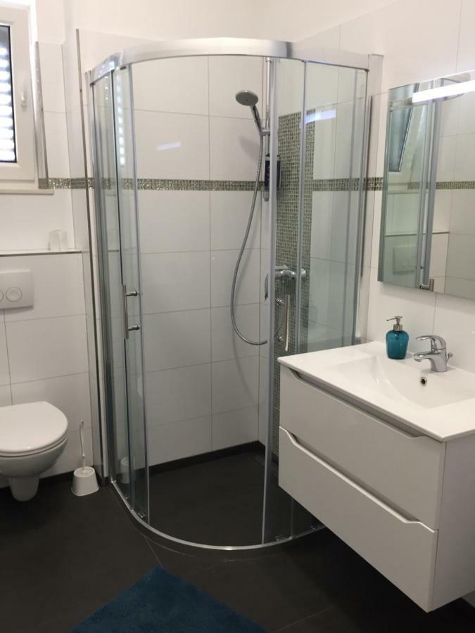 Breitling Apartments With Pool Biograd Na Moru Bagian luar foto